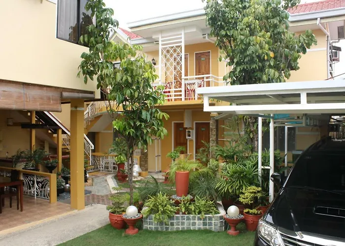 Malonzo House Guest house