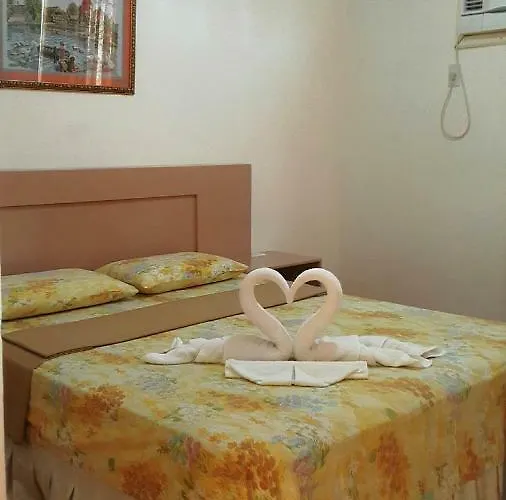 Malonzo House 2*